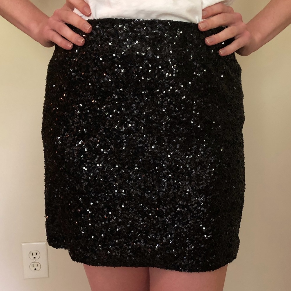 Rosebud/Francesca’s black sequin skirt